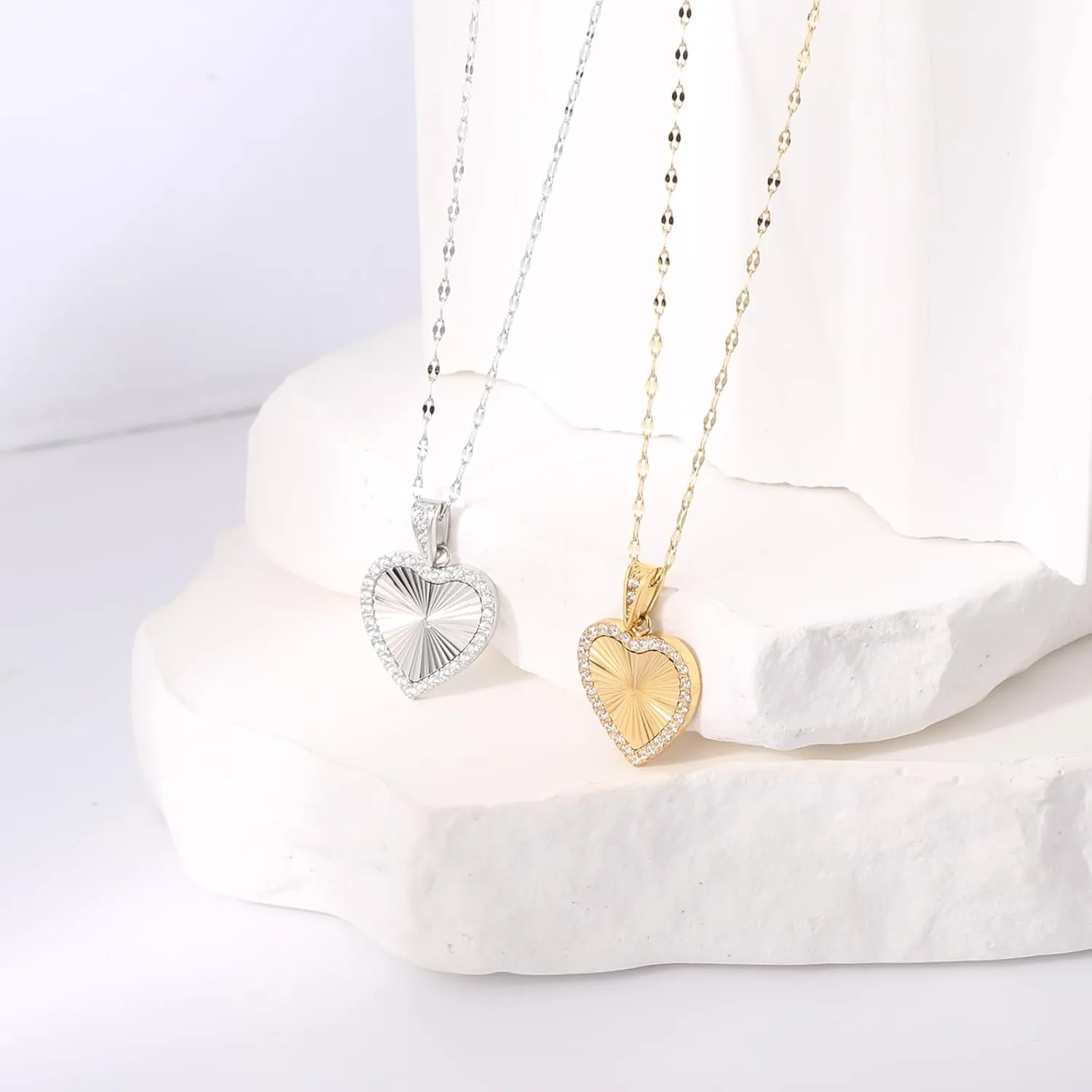 16 Inch Women's Pendant Necklace Chains - 5 Different Pendant Designs, Dainty Adjustable Chains(Gold/Silver)