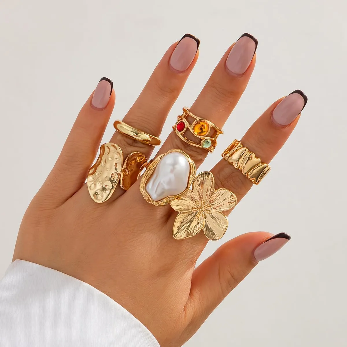 6PCS Chunky Gold Rings for Women Stackable Silver Rings Set Pearl Flower Rings for Women Knuckle Ring Chunky Jewelry