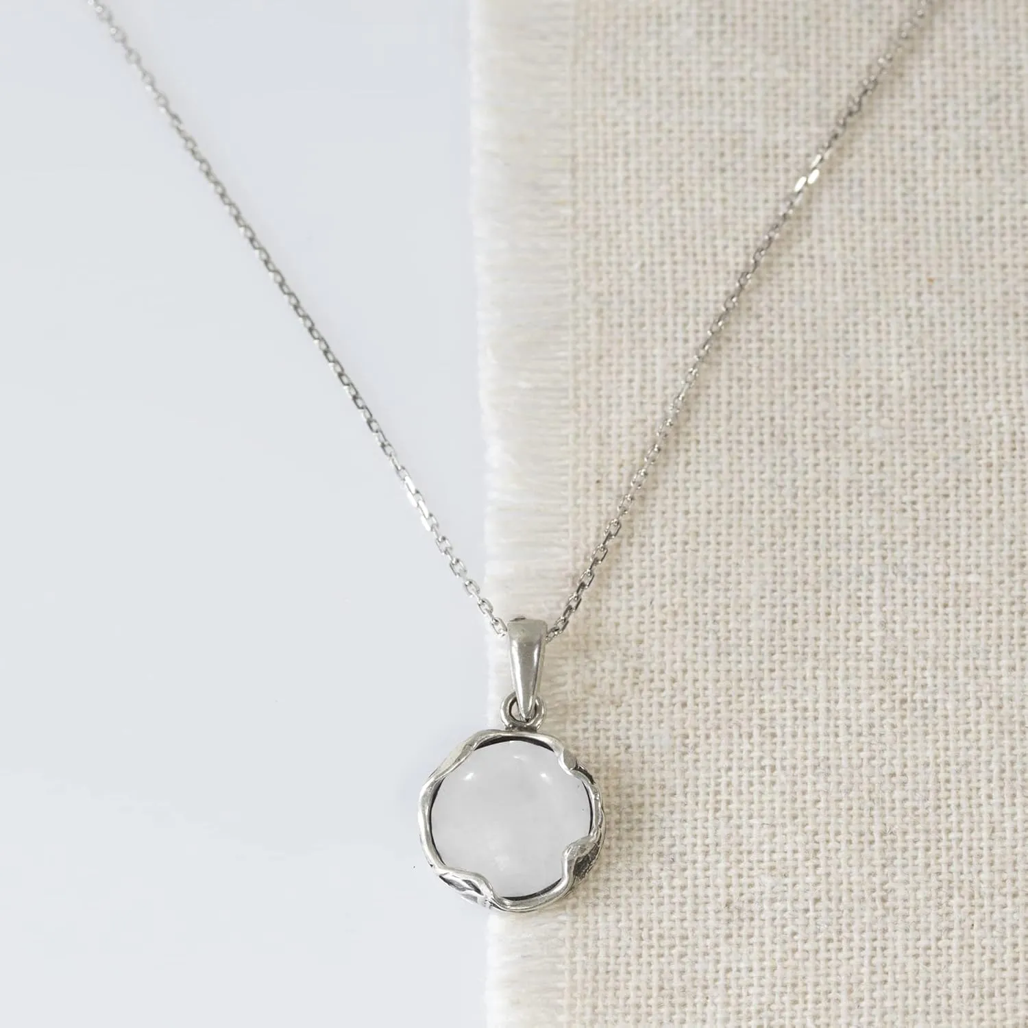 925 Sterling Silver Moonstone Necklace Women - Moonstone Pendant Necklace Silver- June Birthstone Necklace - Silver Jewelry for Women- Minimalist Jewelry- Birthstone Necklaces