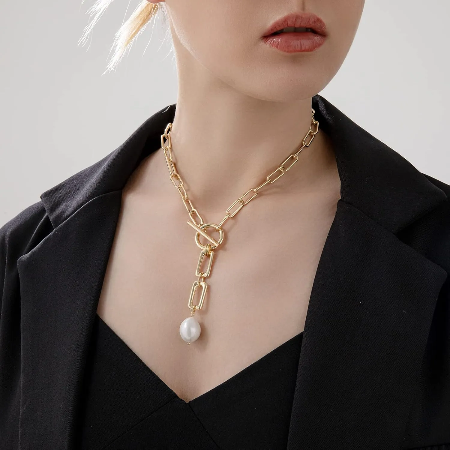 Baroque Pearls Necklaces for Women