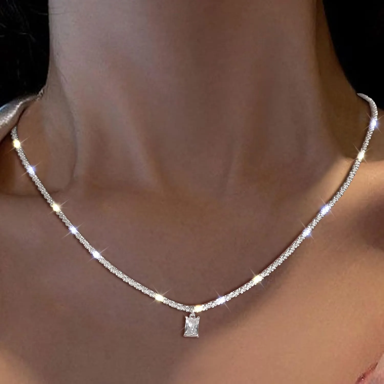 CAROVO Gold Necklace for Women,Dainty Gold Necklaces 14k Gold Plated Diamond Necklaces Cute CZ Solitaire Choker Necklaces for Women Simple Cubic Zirconia Pendant Necklace Trendy Jewelry Gifts