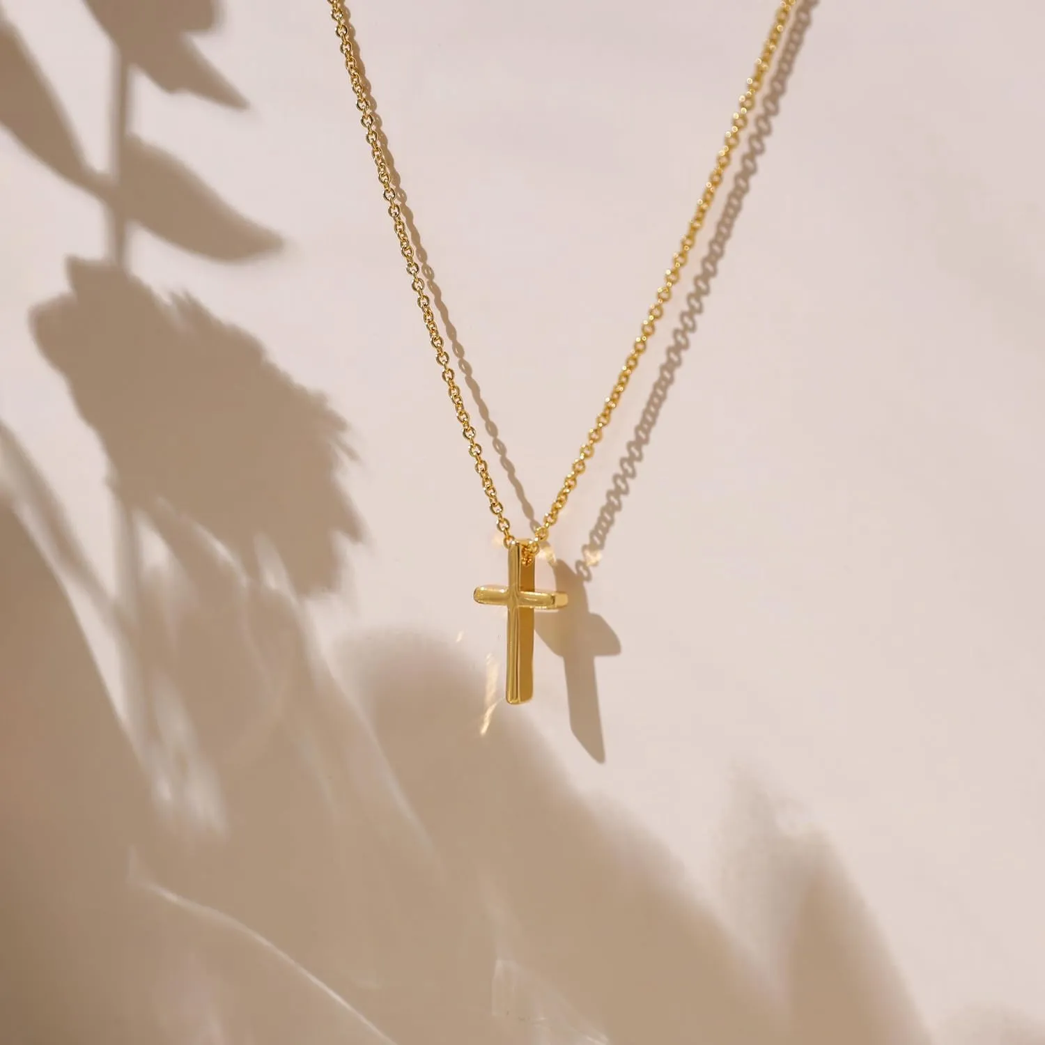 Cross Necklace for Women, Dainty 14K Gold Plated Cross Pendant Small Cross Choker Cute Gold Necklaces for Women Trendy Faith Jewelry