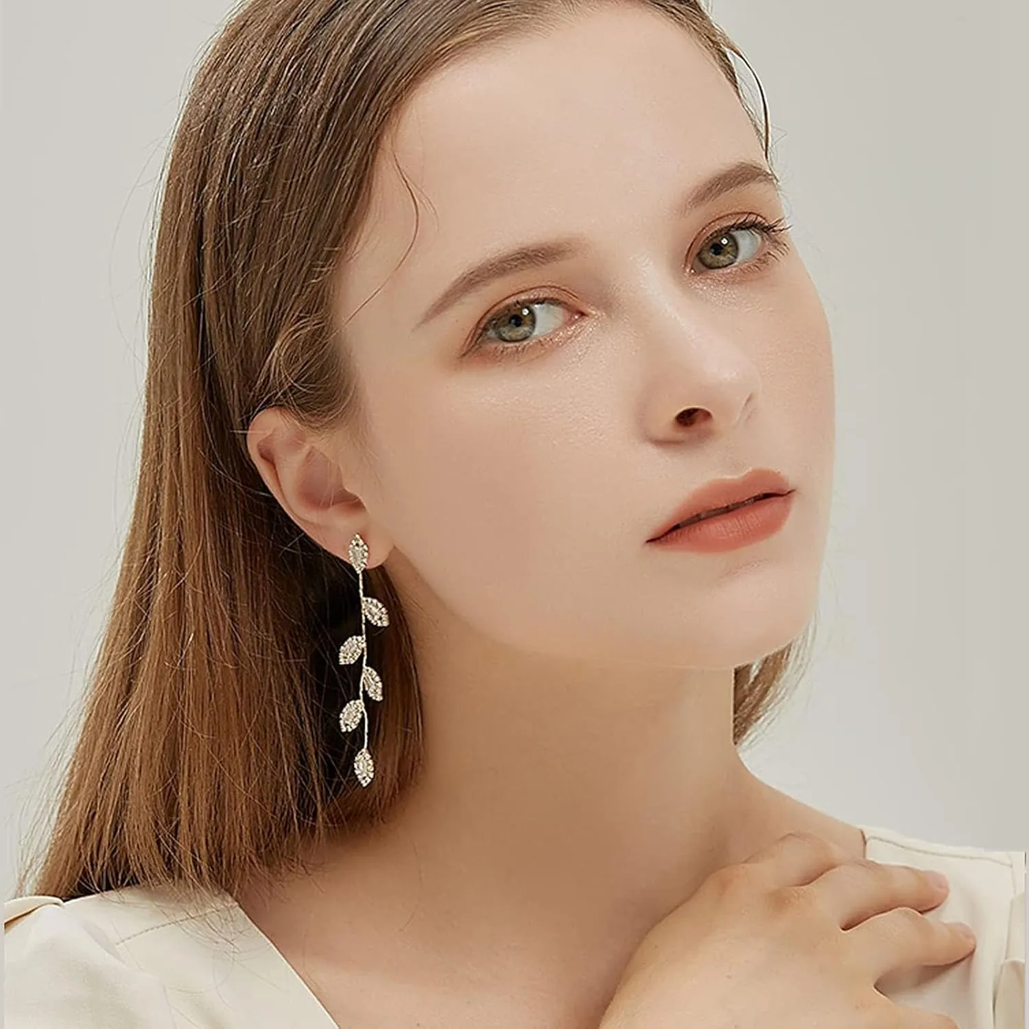 Dangling Earrings for Women Bridal Earrings for Wedding Rhinestone Wedding Prom Anniversary Delicate Leaf silver drop Earrings Long Earrings- Elegant Earrings