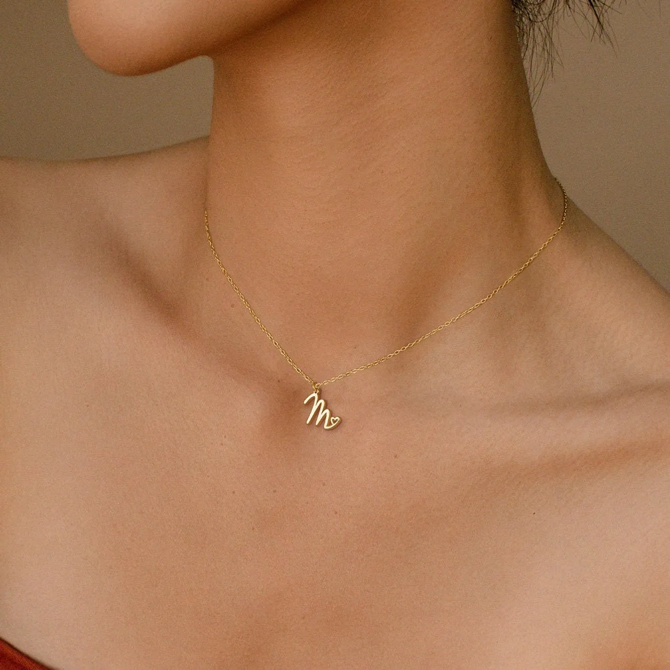 Foxgirl Gifts for Women-Mom Gold Initial Necklaces for Women Personalized Letter A-Z Pendant Necklace Simple Cute Tiny Monogram Necklaces 14K Gold Plated Choker Necklaces Gold Jewelry