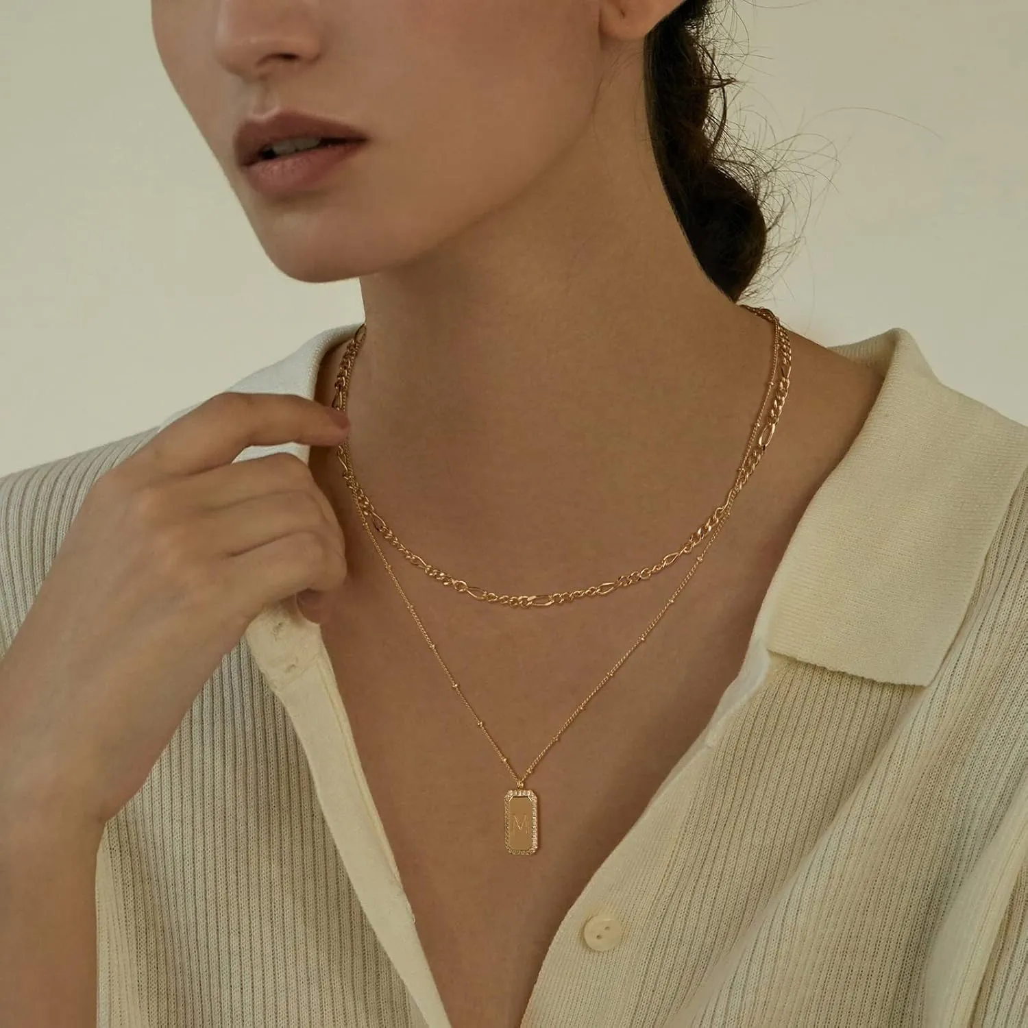 Gold Initial Necklace for Women 14K Gold Plated Figaro Chain Choker Layered Necklaces Set Bar Rectangle Pendant Necklaces Simple Dainty Letter Necklace Everyday Gold Jewelry