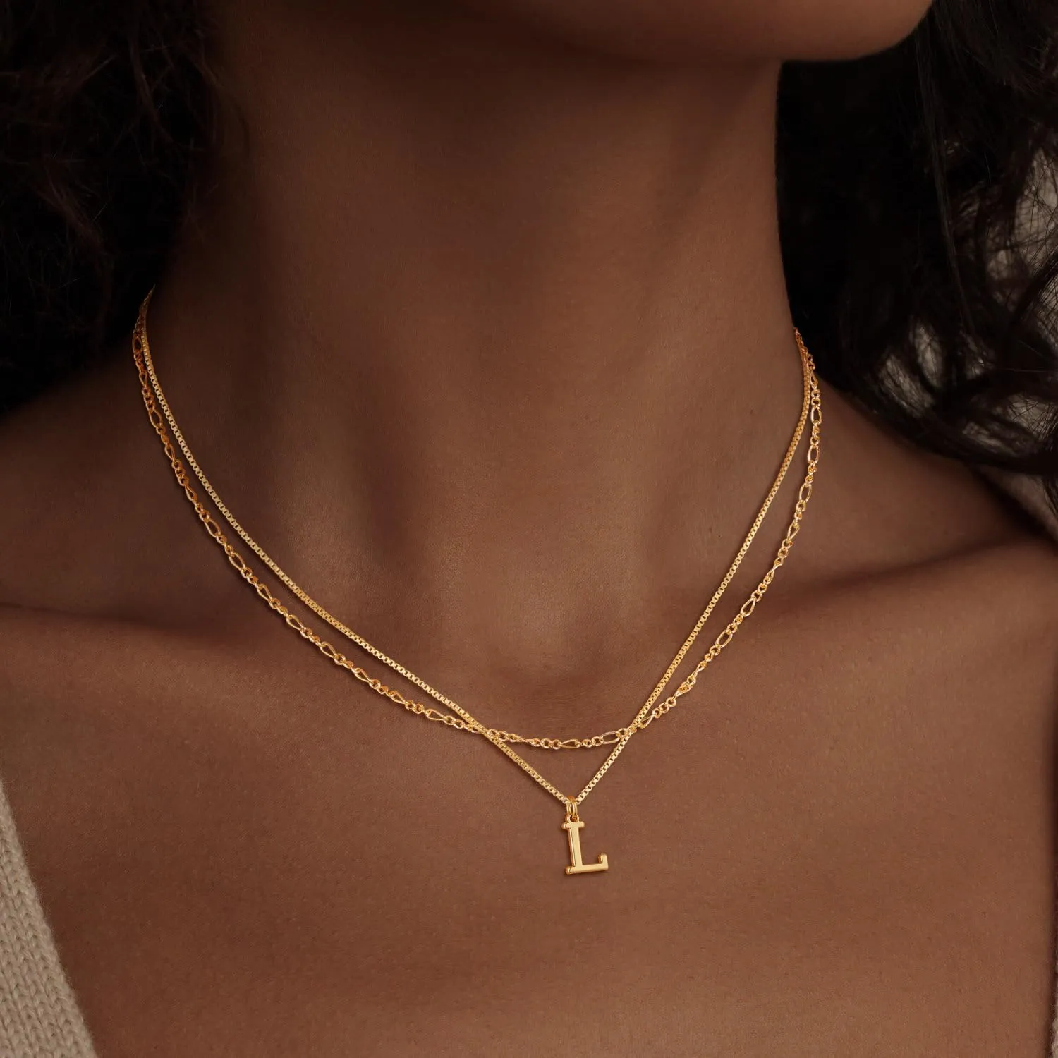 Gold Initial Necklaces for Women Trendy, Layered Dainty 14K Gold Letter Pendant Necklace Figaro Choker Necklaces Costume Monogram Name Necklaces Cute Simple Gold Jewelry Set for Women Gifts