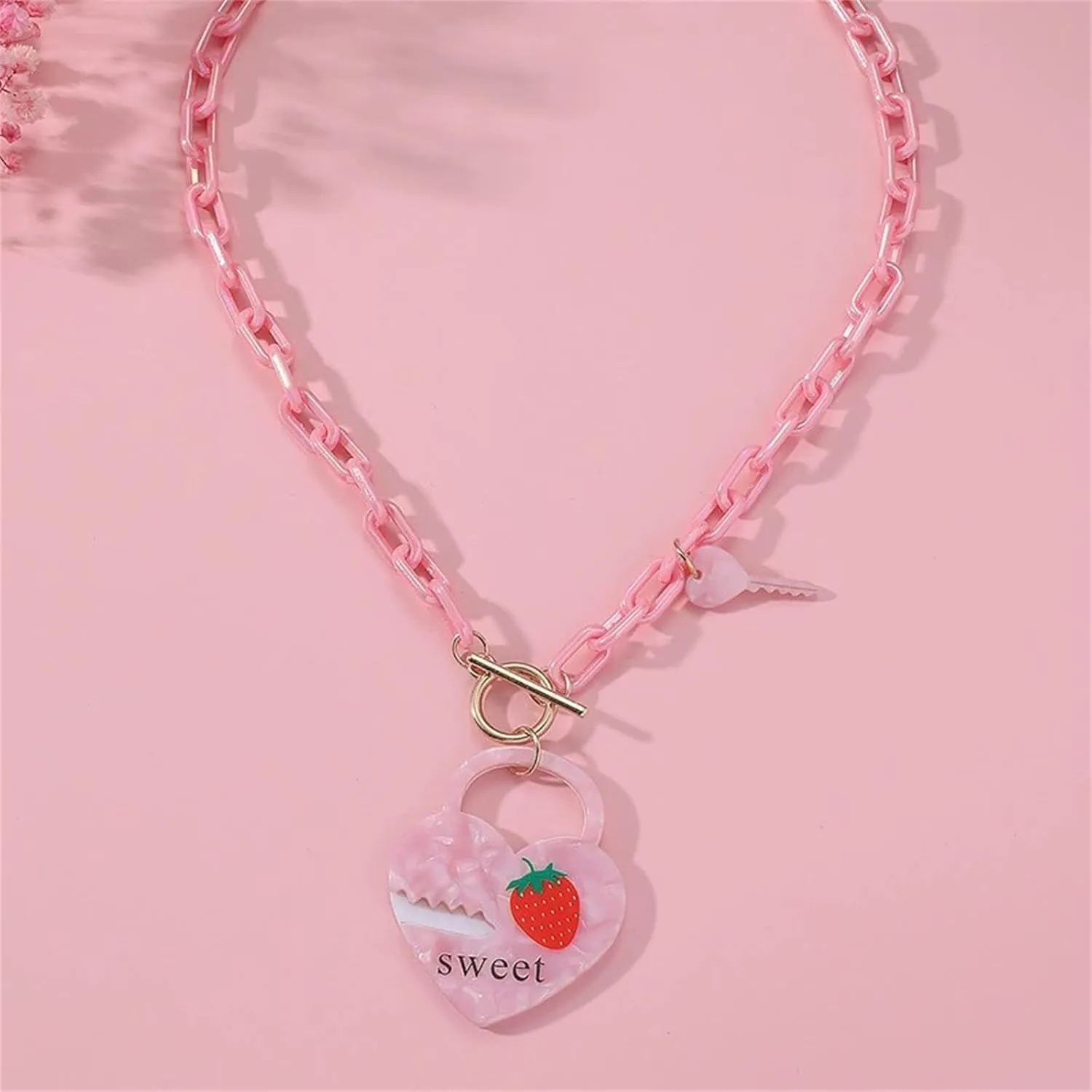 Heart Link Chain Choker Necklace for Women Creative Acrylic Red Pink Love Heart Pendant Necklace for Lady Sweet Strawberry Print Lock key Statement Necklace