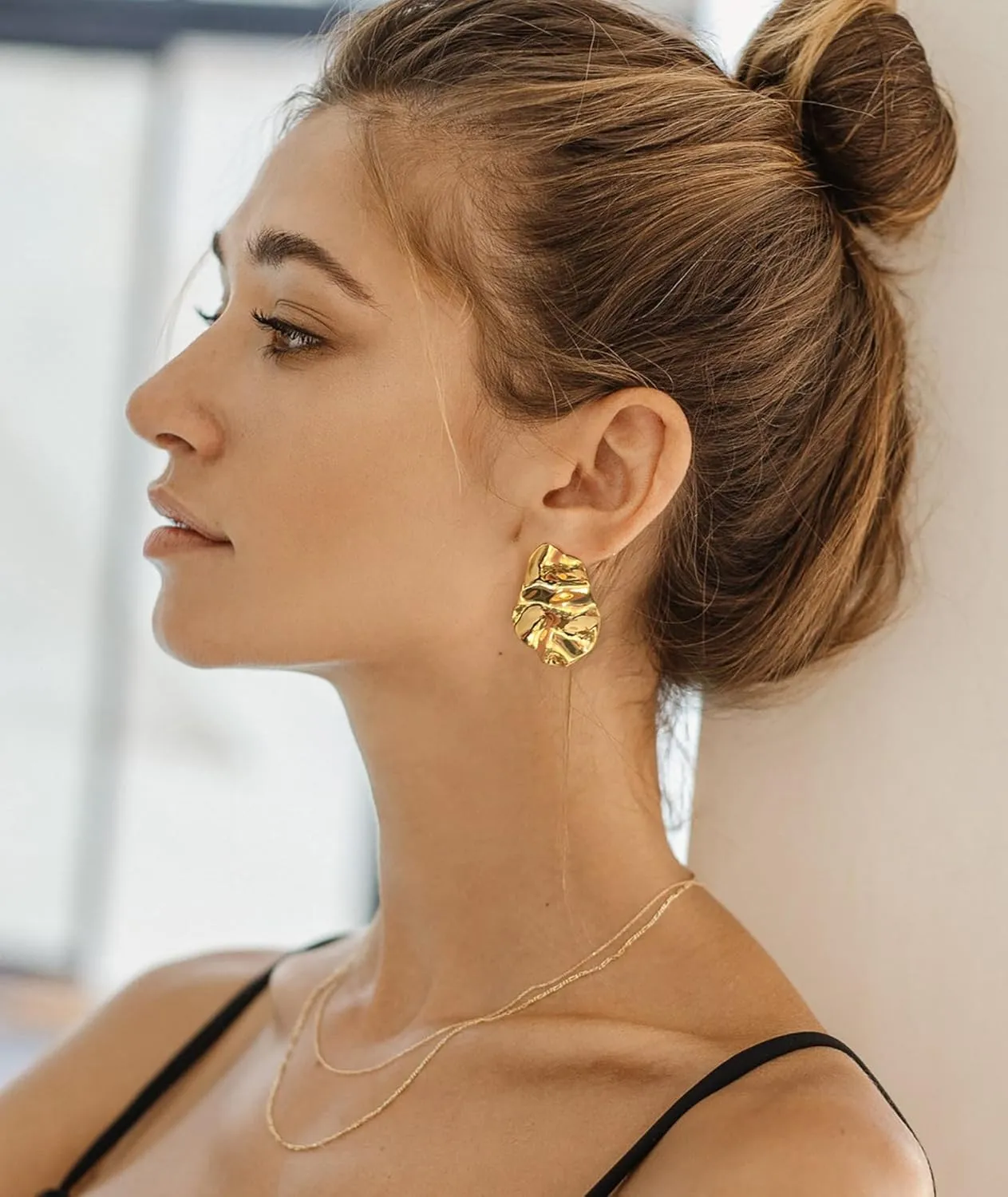Irregular Gold Stud Earrings for Women Hammered Silver Stud Earrings Statement Geometric Earrings Vintage Gold Earrings