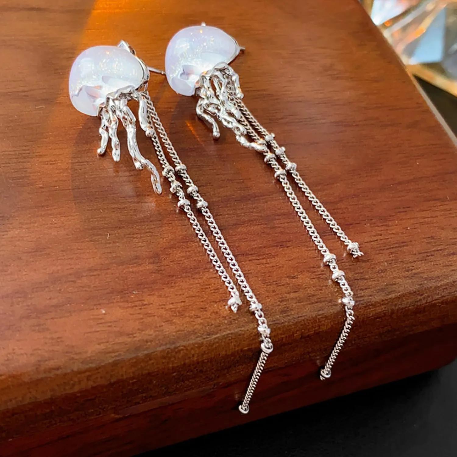 Jellyfish Earrings for Women Trendy Colorful Acrylic Jellyfish Earrings Silver Long Chain Tassel Earrings Vacation Ocean Beach Earrings Summer Earrings for Women 2024