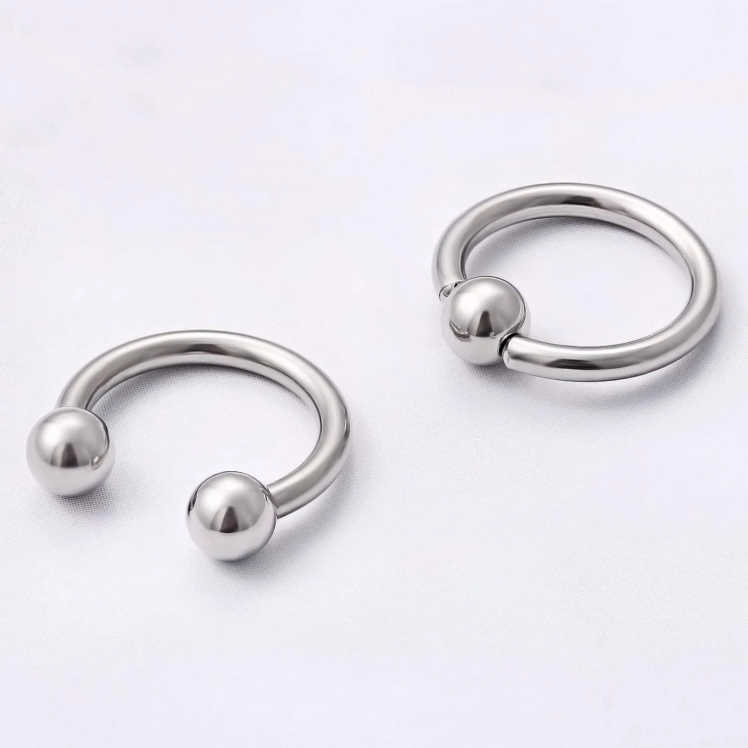 Kridzisw 14G Septum Nose Rings Eyebrow lip Rings Lobe Earrings Hoop 316L Surgical Steel Cartilage Helix Tragus Rook Daith Earrings Hoops Piercing Jewelry for Women Men 8mm 10mm 12mm 14mm 16mm 19mm