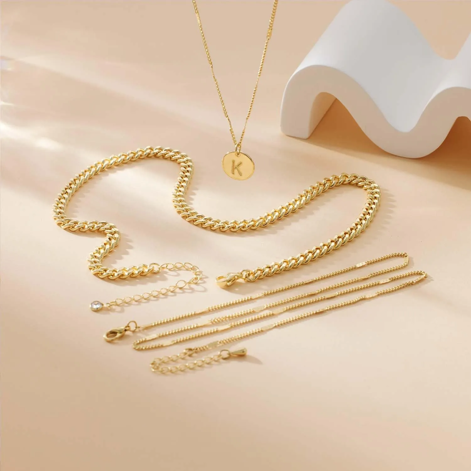Layered Initial Necklaces for Women 14K Gold Plated Letter A-Z Pendant Necklace Cute Choker Necklace for Women Stackable Necklaces Name Necklaces Jewelry Gifts for Women Trendy