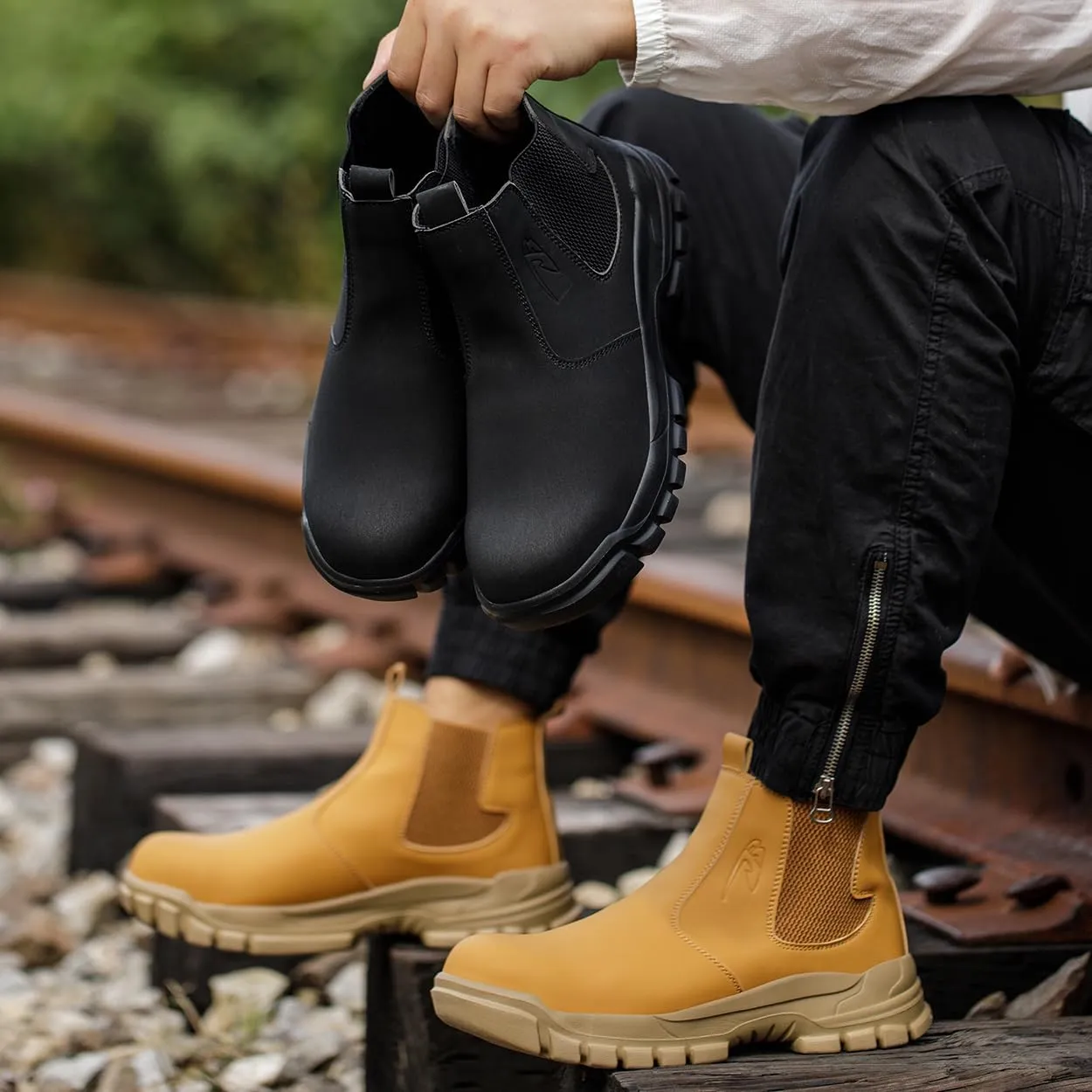 Micoklinlin Steel Toe Boots for Women Waterproof Safety Shoes Leather Chelsea Boots Puncture Proof Non-slip Work Boots