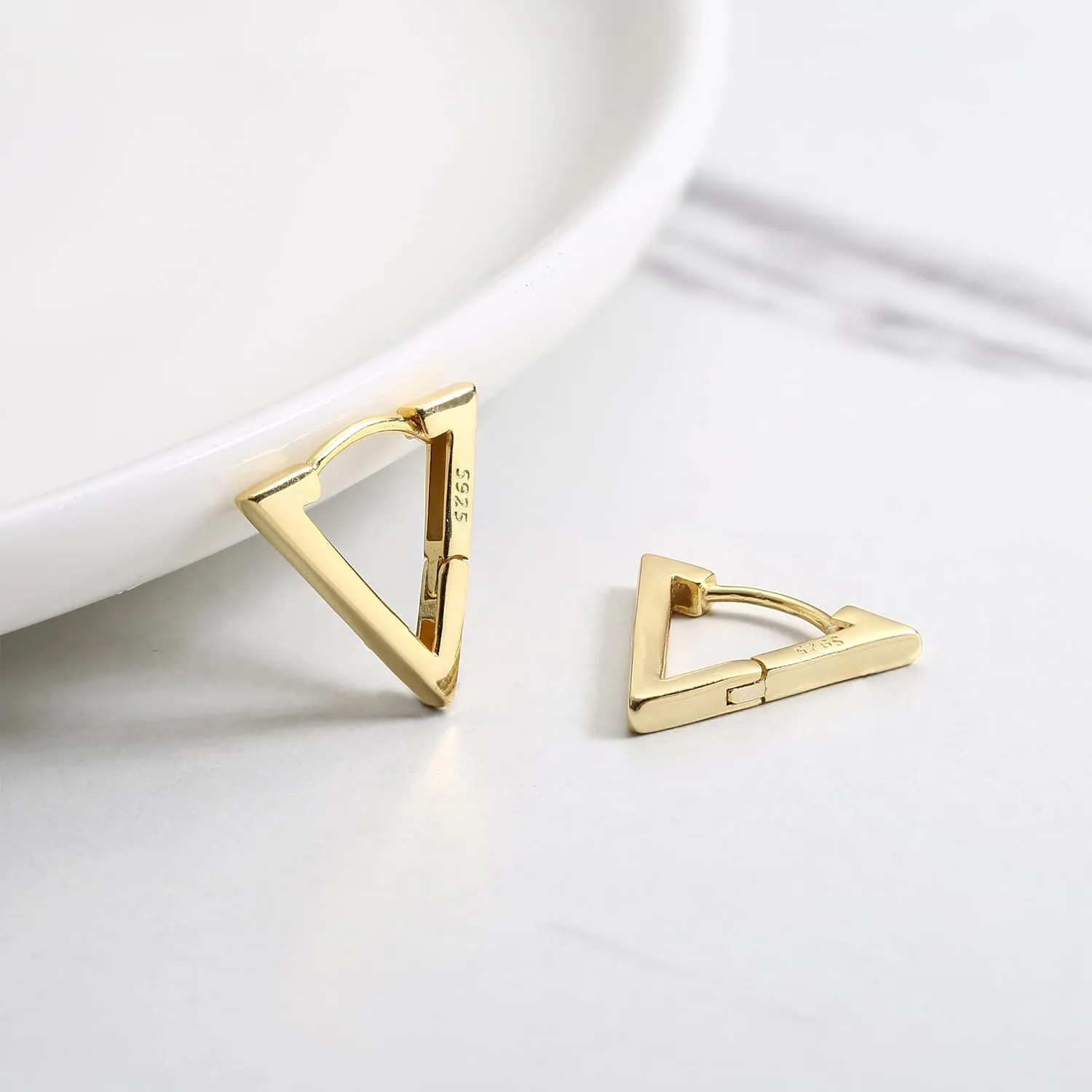 Milacolato 925 Sterling Silver Small Hoop Earrings for Women 18K Gold Plated Geometric Huggie Hoop Earrings Hypoallergenic Triangle Rectangle Heart Star Oval Hoop Earrings for Women