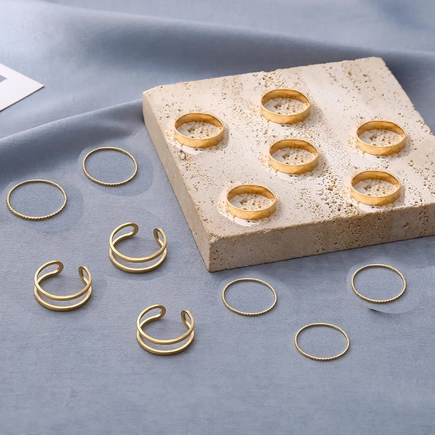 ONESING 18-31 Pcs Knuckle Rings for Women Stackable Rings Sets Vintage Joint Finger Rings Gold Rings Set for Women Men Hollow Carved Flowers Crystal Rings