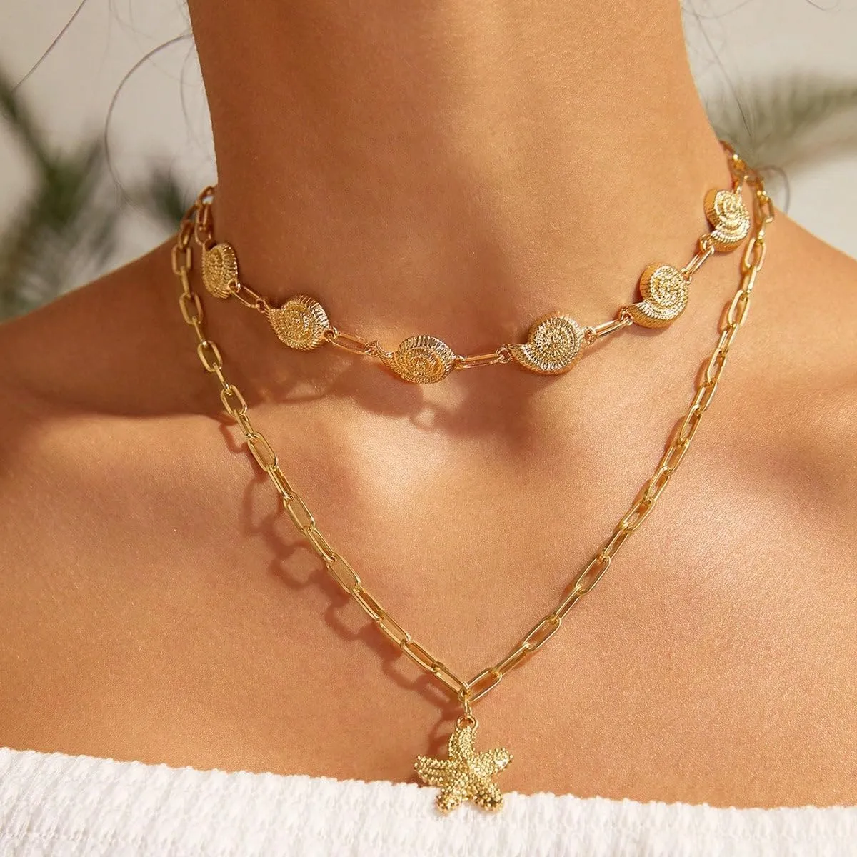 Starfish Necklace Gold Starfish Charm Necklaces Boho Layered Conch Turtles Sea Shell Necklaces Summer Beach Jewelry for Women