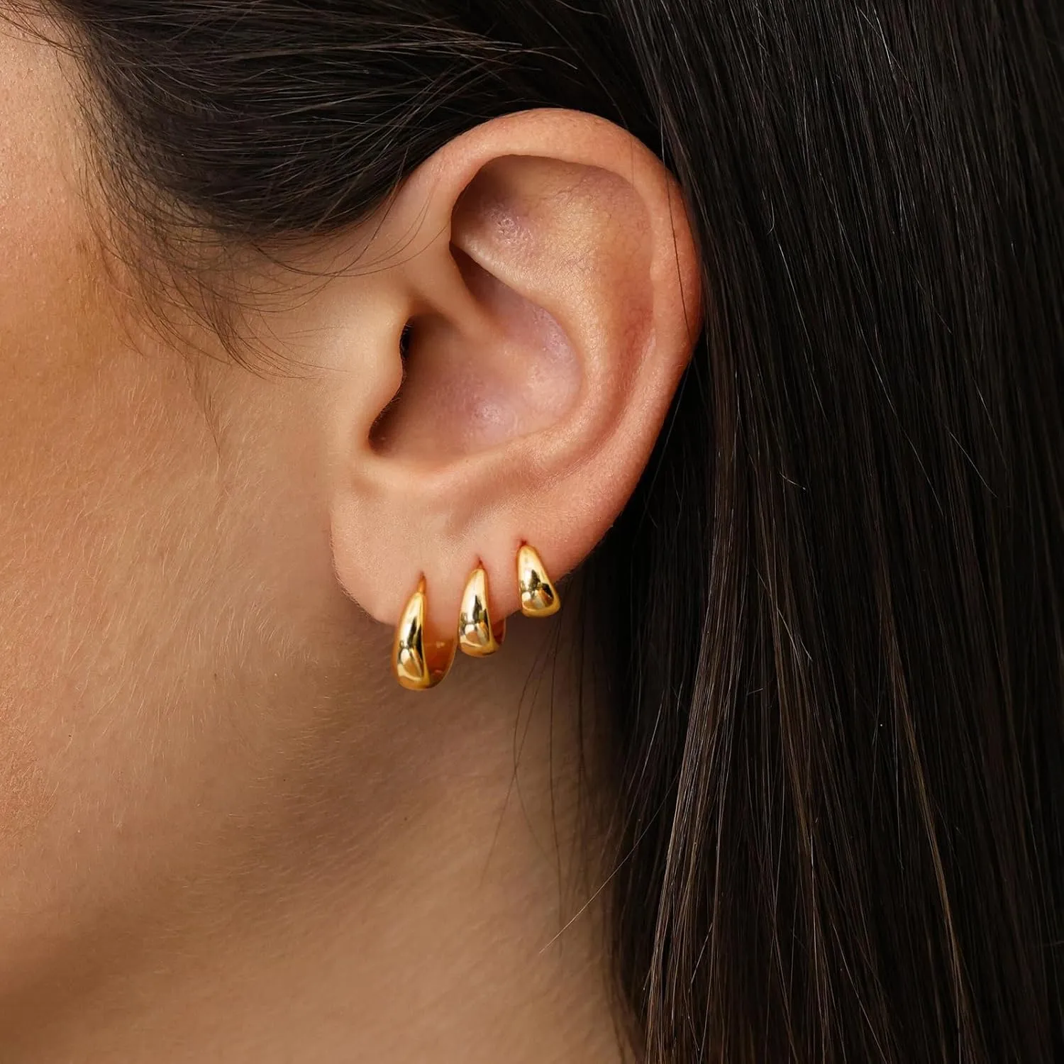 Tasiso Small Hoop Earrings for Women, Dainty 14K Gold Plated Huggie Hoop Earrings Lightweight Hypoallergenic Cubic Zirconia Earring Cute Double CZ Spiral Earrings for Women Trendy Jewelry Gifts