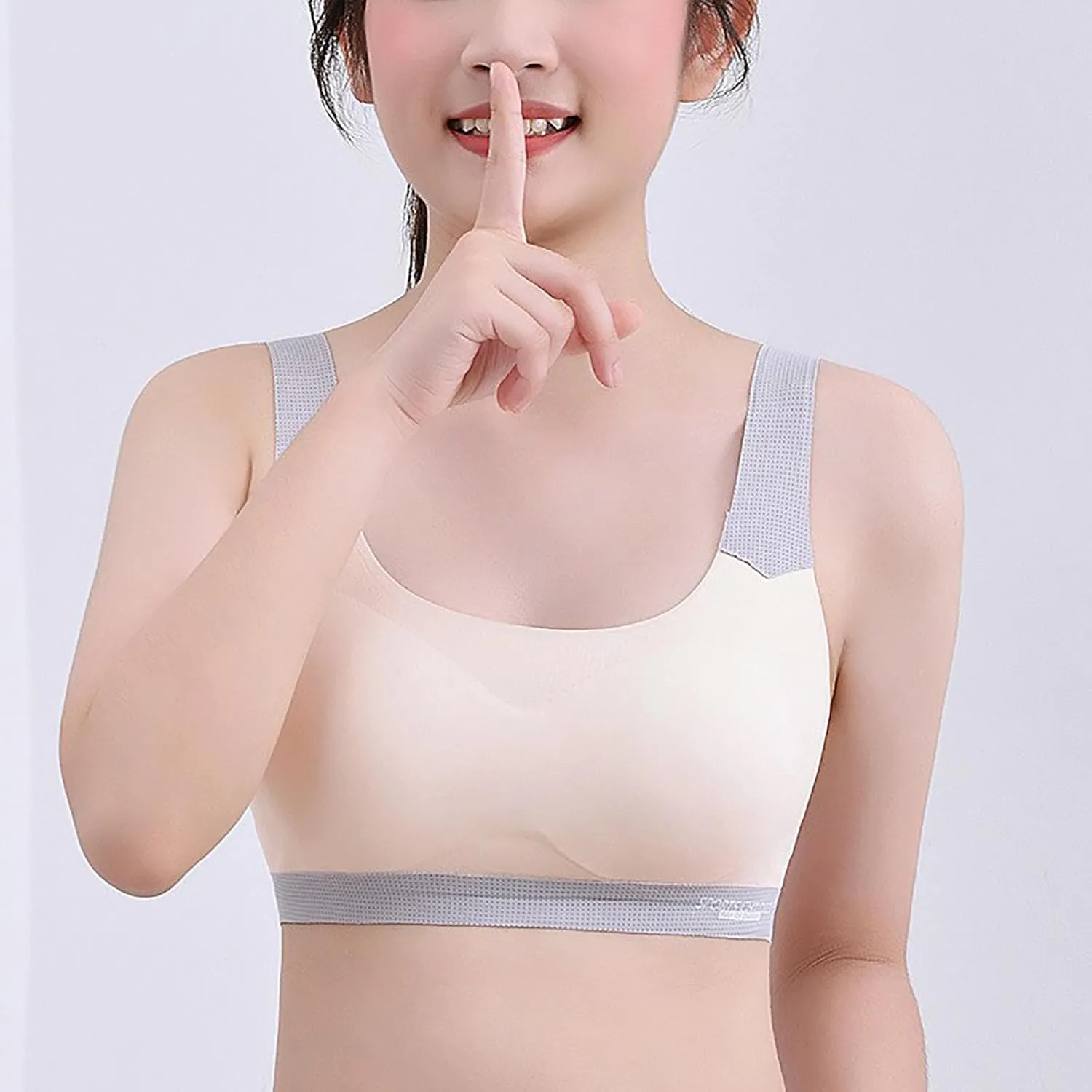 Teen Girl Bras Solid Colour Soft Ice Silk Wireless Bras with Support and Lift Seamless Comfort Soft Bras for Teen