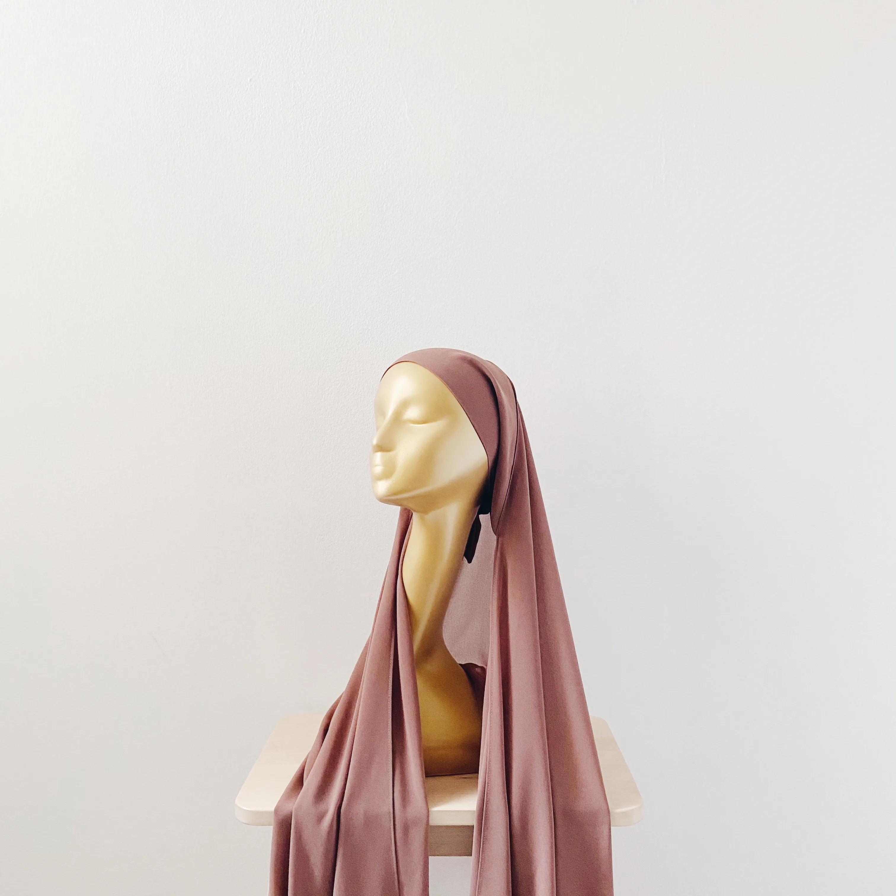 Tie-Back Shawl : Ash Green