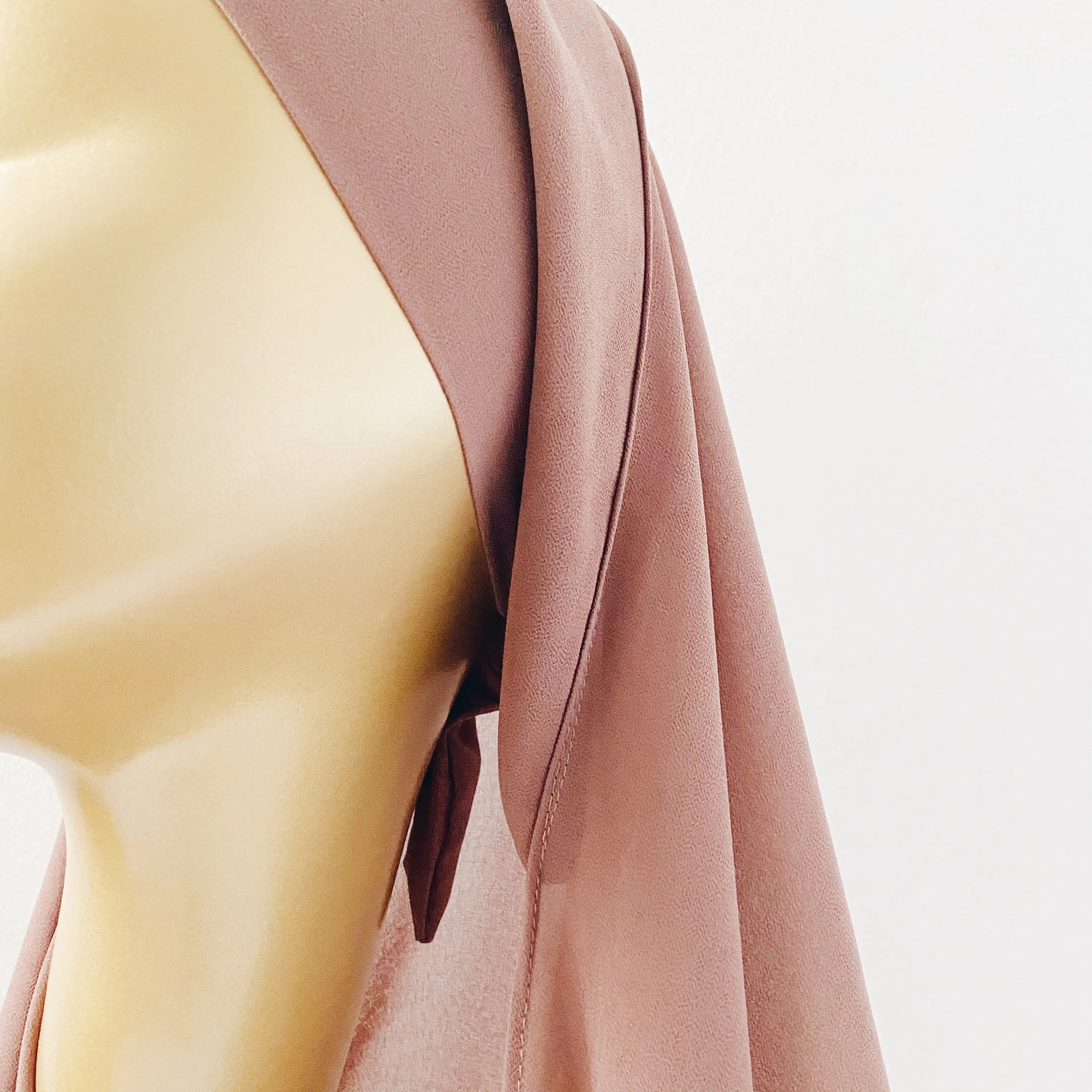 Tie-Back Shawl : Ash Green
