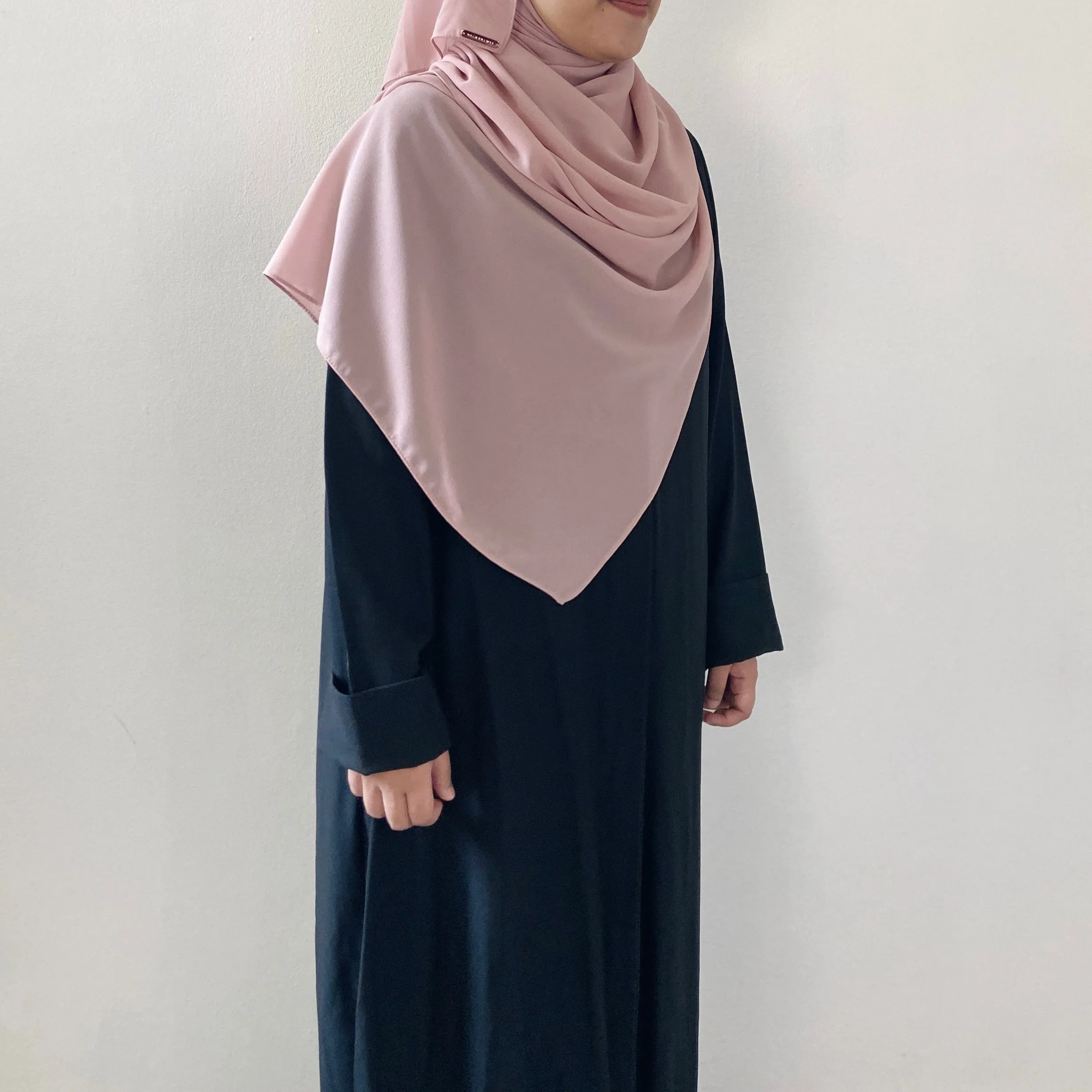 Tie-Back Shawl : Blush
