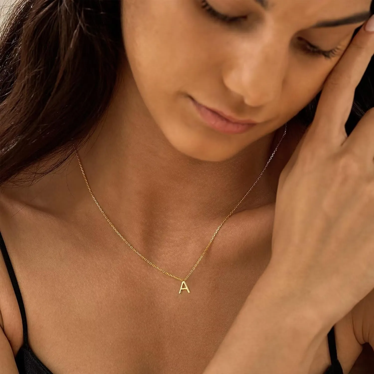 Turandoss Layered Gold Initial Necklaces for Women, 18K Gold Plated Letter A-Z Initial Pendant Necklaces Personalized 26 Alphabet Monogram Gold Initial Necklaces for Women Jewelry Gifts
