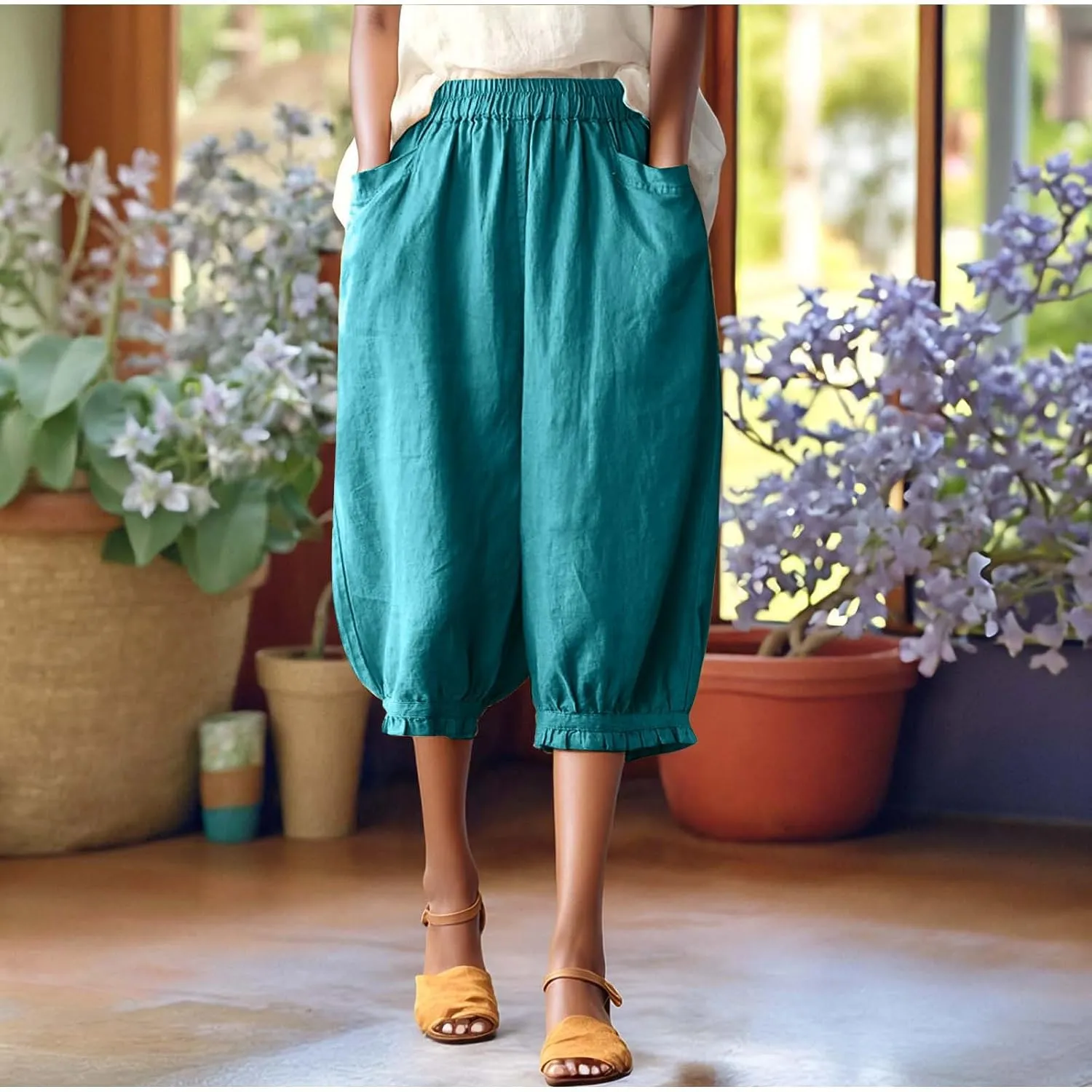 Womens Capris with Pockets 2025 Trendy Casual Linen Short Pants Lightweight Outdoor Hiking Pants Loose Beach Pants